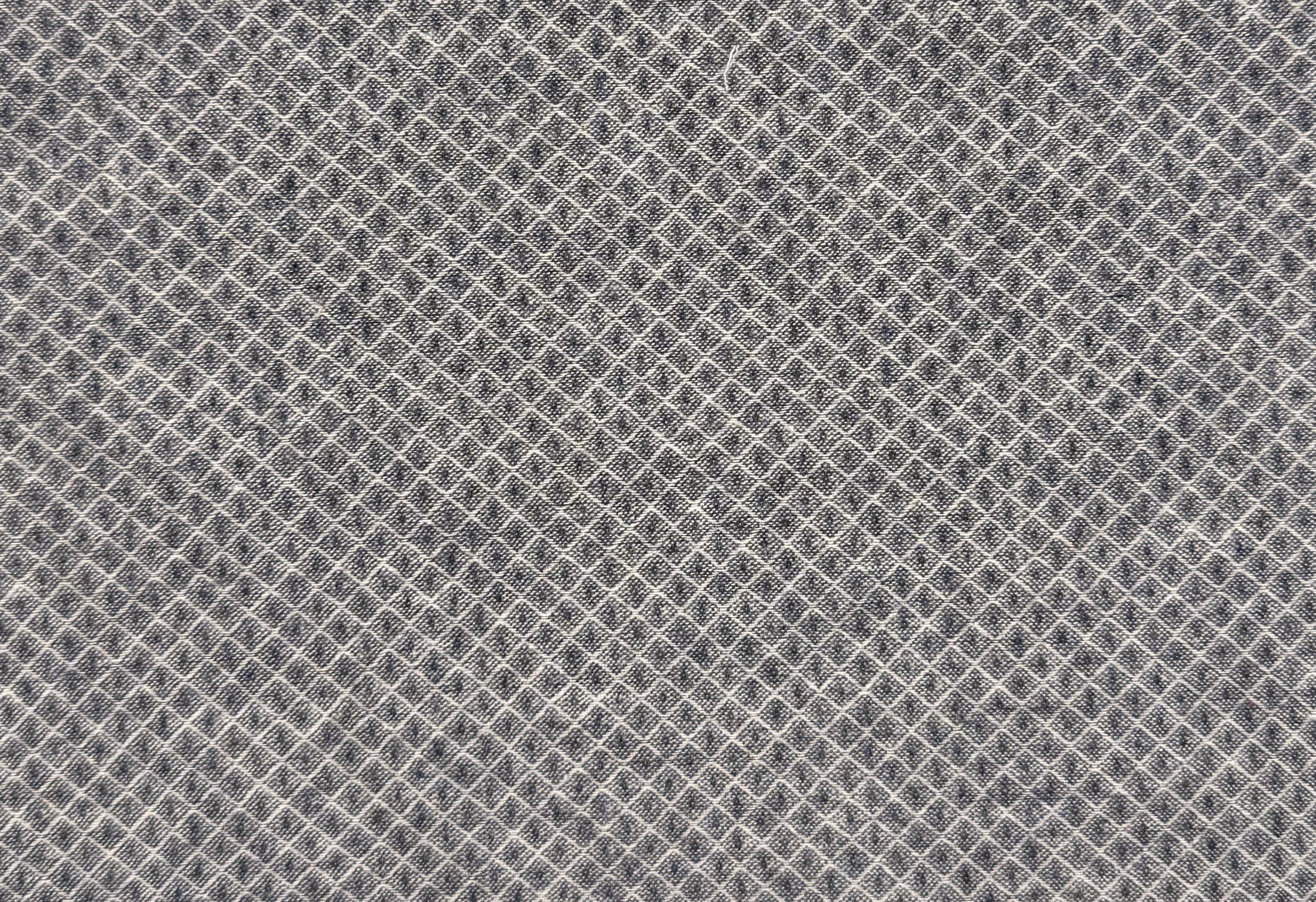 MELANJ - 6318 · Variant 1